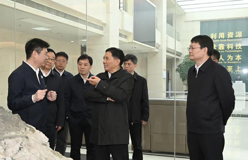 1766567733316364.jpg b0c515fb-a639-45ec-af63-5d6f896ff2ed.jpg